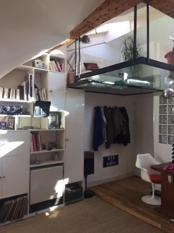 Apartment Location Studio Paris 11 France